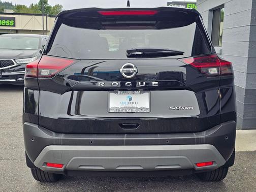 Super Black 2021 Nissan Rogue SV