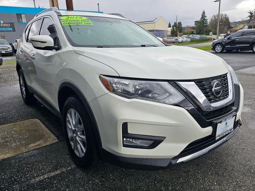 2018 Nissan Rogue SV