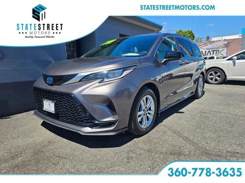 Predawn Gray Mica 2022 Toyota Sienna XSE 7 Passenger