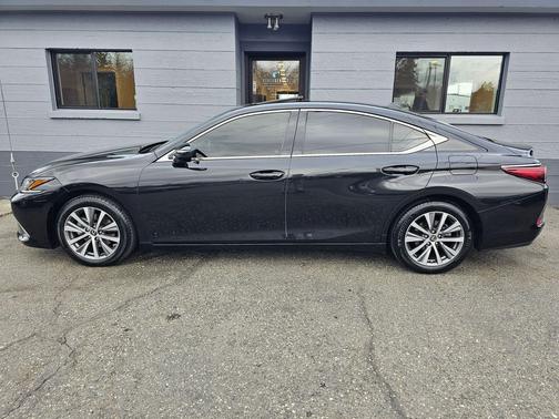2019 Lexus ES 350 Luxury