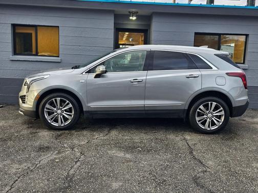 2023 Cadillac XT5 Premium Luxury