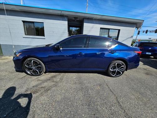 2023 Nissan Altima SR Intelligent AWD