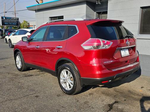2016 Nissan Rogue SV