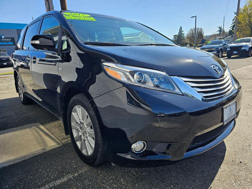 2017 Toyota Sienna Limited Premium