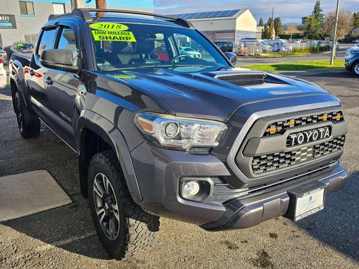 2018 Toyota Tacoma TRD Sport