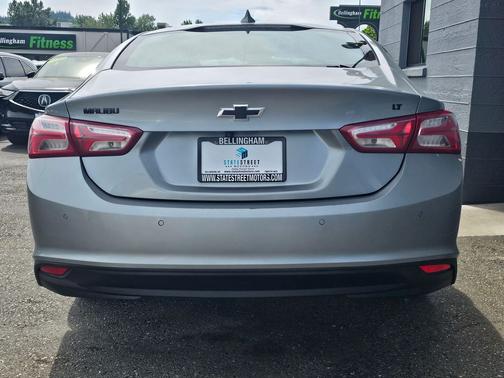 Mineral Grey Metallic 2024 Chevrolet Malibu 1LT