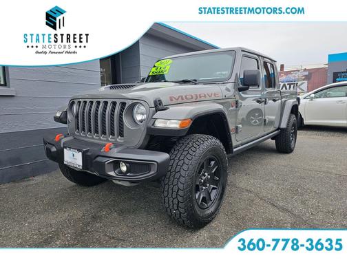 Sting-Gray Clear Coat 2021 Jeep Gladiator Mojave