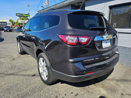 2017 Chevrolet Traverse 1LT