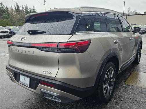 2022 INFINITI QX60 Luxe