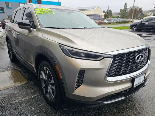 2022 INFINITI QX60 Luxe