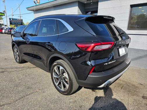 2023 Ford Escape Platinum