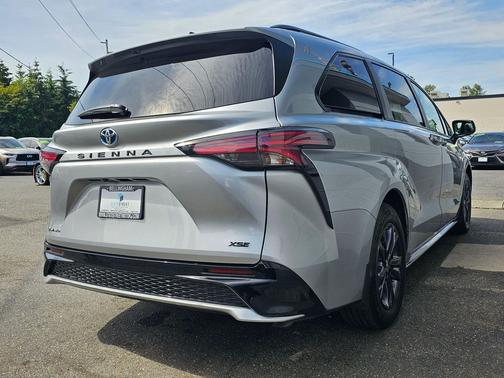 Celestial Silver Metallic 2025 Toyota Sienna XSE 7 Passenger