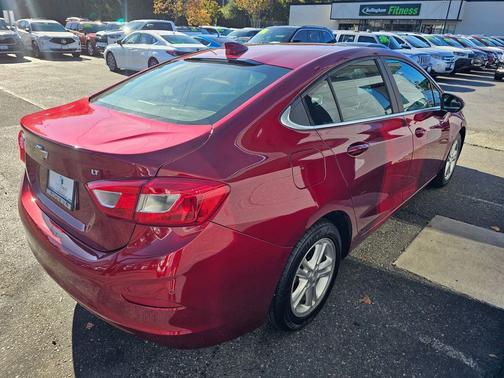 2018 Chevrolet Cruze LT