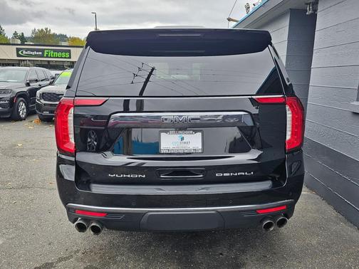 2023 GMC Yukon Denali Ultimate