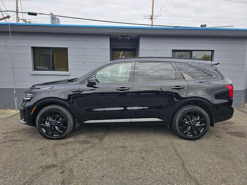 2022 Kia Sorento SX