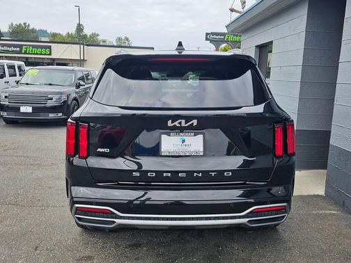 2022 Kia Sorento SX