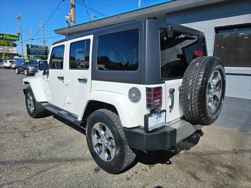 2017 Jeep Wrangler Unlimited Sahara