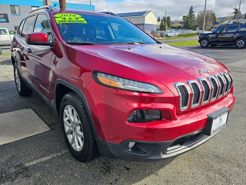 2016 Jeep Cherokee Latitude