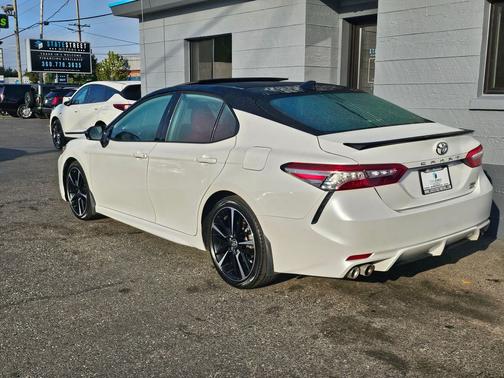 2020 Toyota Camry XSE