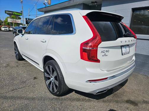 2021 Volvo XC90 Recharge Plug-In Hybrid T8 Inscription 7 Passenger