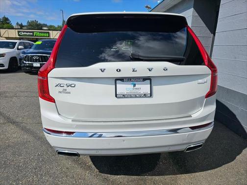 2021 Volvo XC90 Recharge Plug-In Hybrid T8 Inscription 7 Passenger