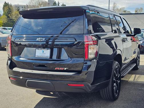 Black 2024 Chevrolet Suburban RST