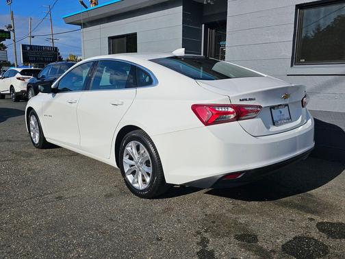 2020 Chevrolet Malibu FWD LT