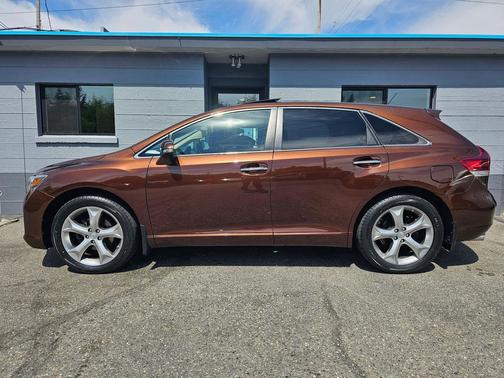 Sunset Bronze Mica 2013 Toyota Venza XLE