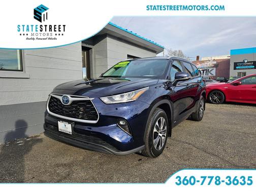 2023 Toyota Highlander Hybrid XLE