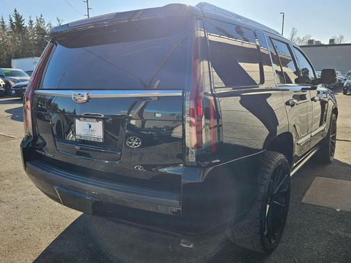 2016 Cadillac Escalade Premium