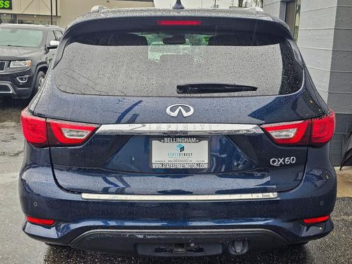 2017 INFINITI QX60 Base