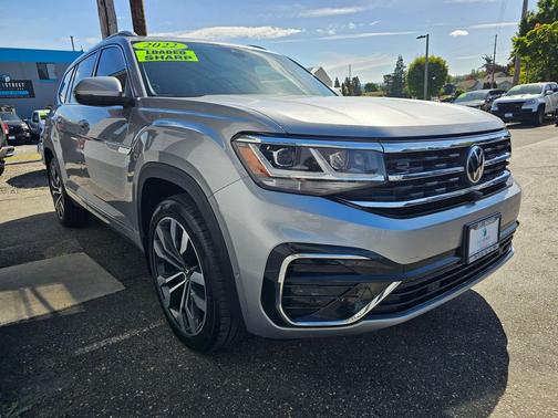 Pyrite Silver Metallic 2022 Volkswagen Atlas 3.6L SEL Premium