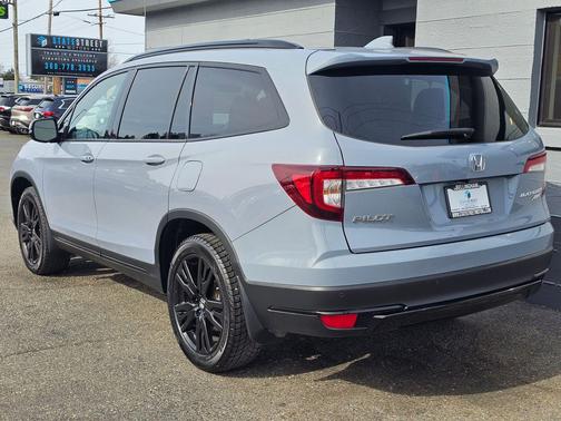 Steel Sapphire Metallic 2022 Honda Pilot AWD Elite