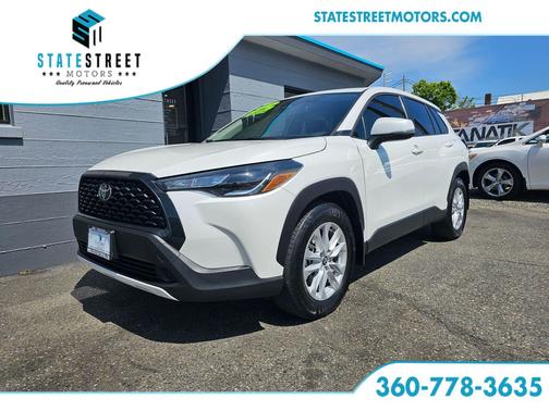 Wind Chill Pearl 2023 Toyota Corolla Cross LE