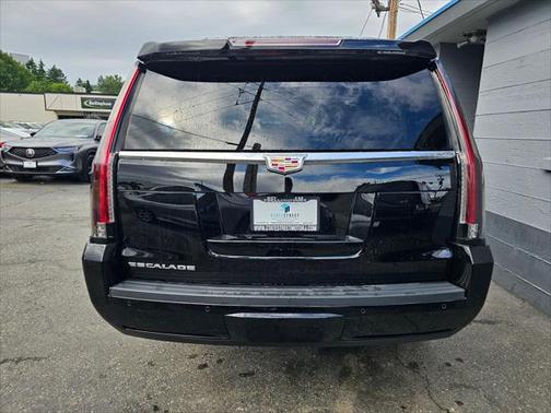 2018 Cadillac Escalade ESV Platinum