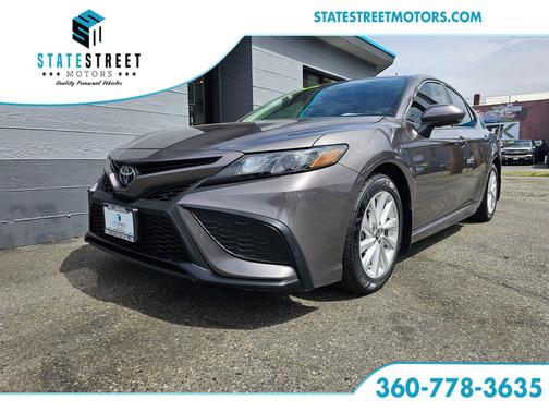 Predawn Gray Mica 2024 Toyota Camry SE