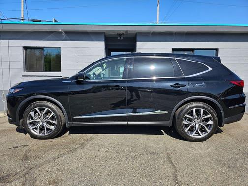 Majestic Black Pearl 2024 Acura MDX Technology Package