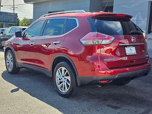 Cayenne Red 2014 Nissan Rogue SL