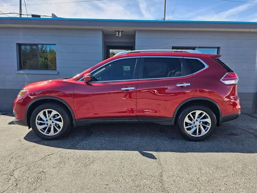 Cayenne Red 2014 Nissan Rogue SL