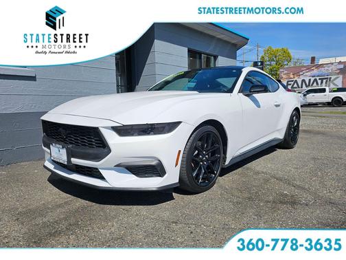 Oxford White 2024 Ford Mustang EcoBoost
