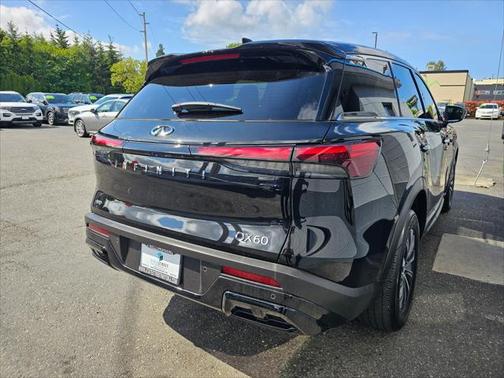 2023 INFINITI QX60 Pure