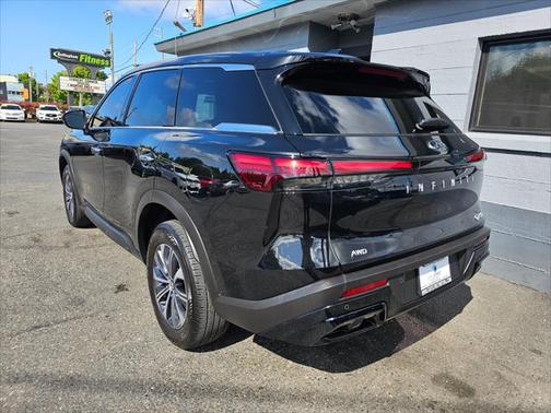 2023 INFINITI QX60 Pure