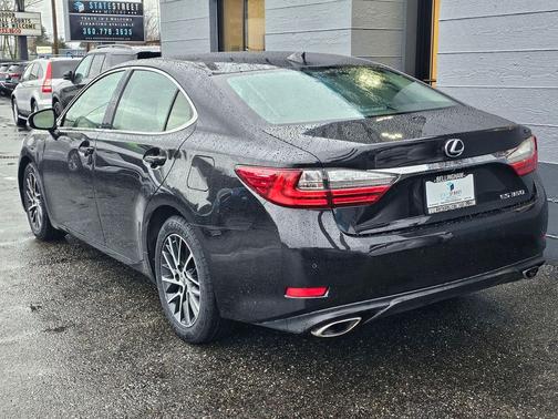 2018 Lexus ES 350 Base