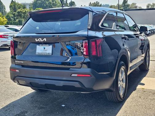 Ebony Black 2023 Kia Sorento LX