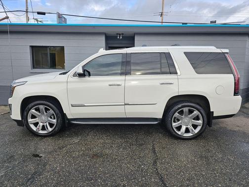 2019 Cadillac Escalade Premium Luxury