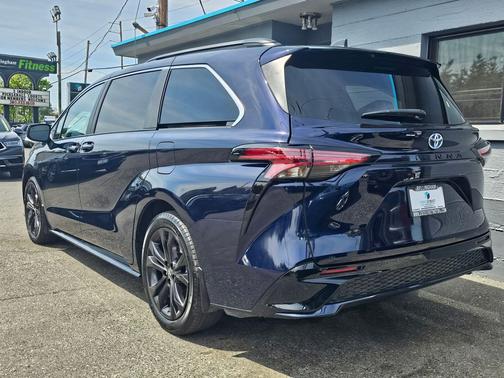 Dark Blue Pearl 2024 Toyota Sienna XSE 7 Passenger