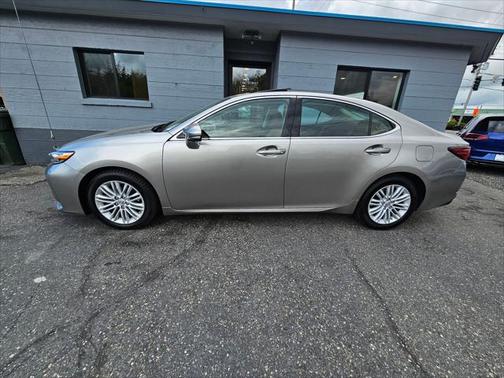 2016 Lexus ES 350 Base