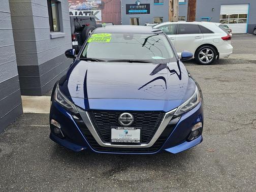 2022 Nissan Altima Platinum Intelligent AWD