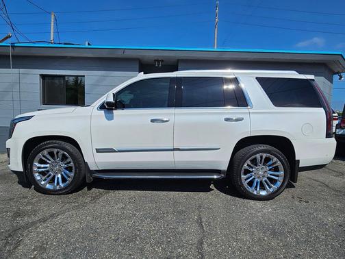Crystal White Tricoat 2018 Cadillac Escalade Premium Luxury