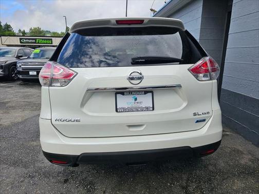 2015 Nissan Rogue SL